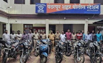 *पंढरपूर येथे मोटारसायकल चोरी करणा-या दोन अट्टल चोरट्यांना अटक*