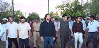 विठ्ठलाच्या दर्शनासाठी येणारा वारकरी हाच व्हीआयपी पालकमंत्री जयकुमार गोरे